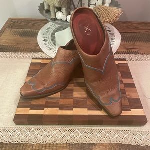 Twisted X Women’s Dark Brown Mules